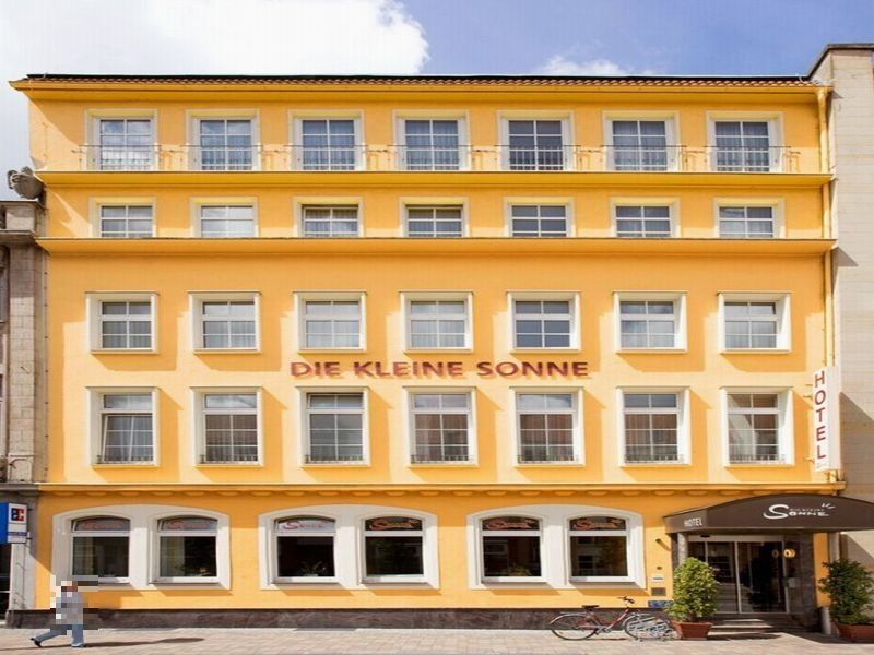 Vienna House Easy By Wyndham Rostock Hotel Exterior photo