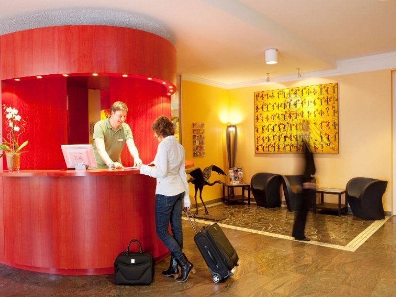 Vienna House Easy By Wyndham Rostock Hotel Exterior photo